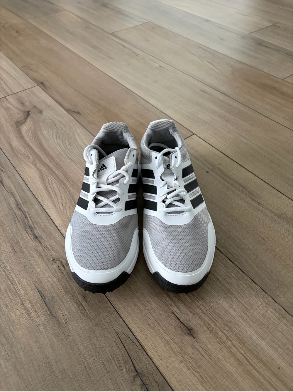 adidas tech response Men’s Grey White Black Golf spikes Athletic Shoes sneakers